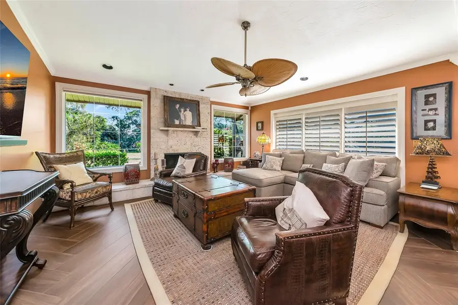 6976 Country Lakes Circle, Sarasota, FL 34243 - Image #3