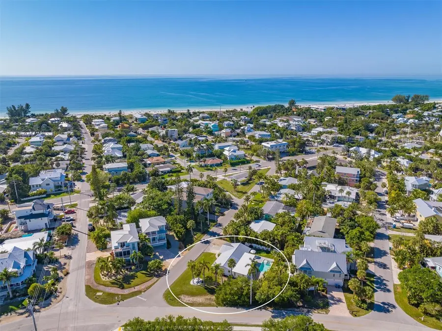 414 79th Street, Holmes Beach, FL 34217 - Image #3