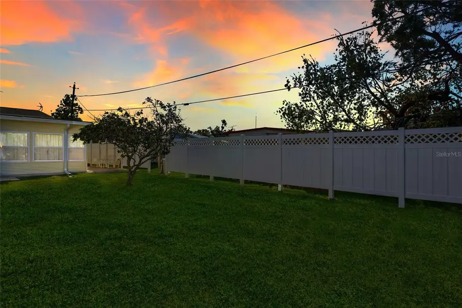 5619 Bayshore Road #111, Palmetto, FL 34221 - Image #2