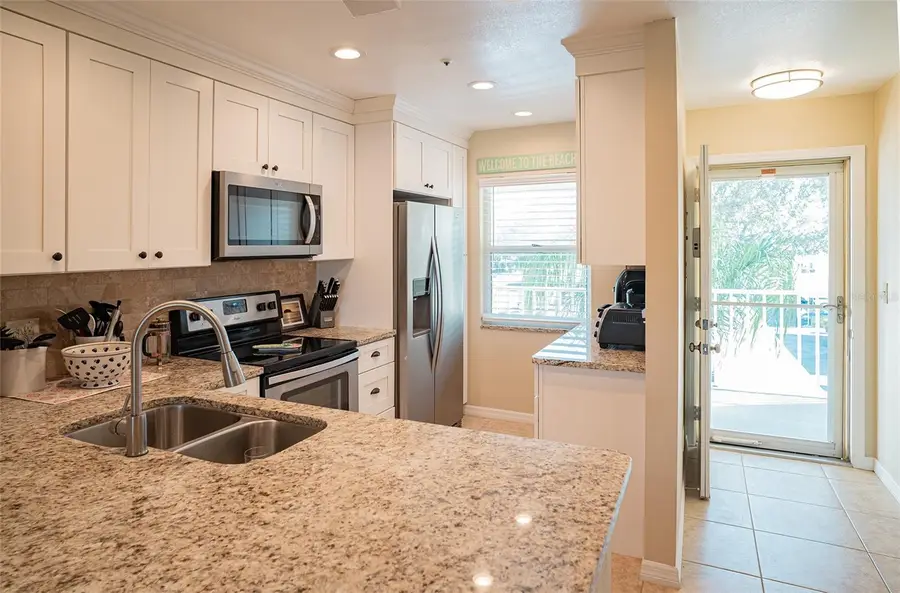 433 Cerromar Lane #541, Venice, FL 34293 - Image #3