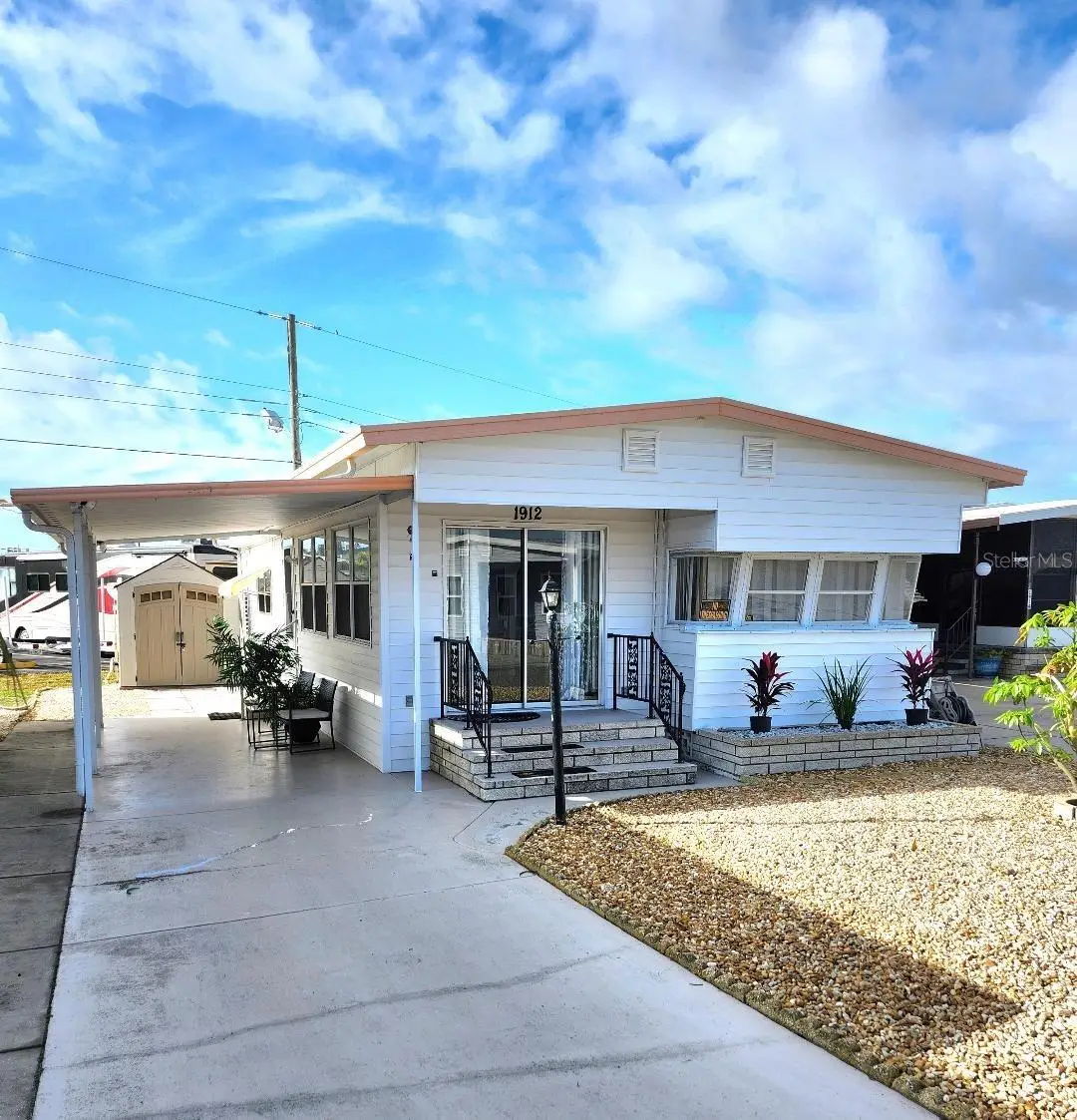 1912 Iowa Avenue, Bradenton, FL 34207 - Image #1