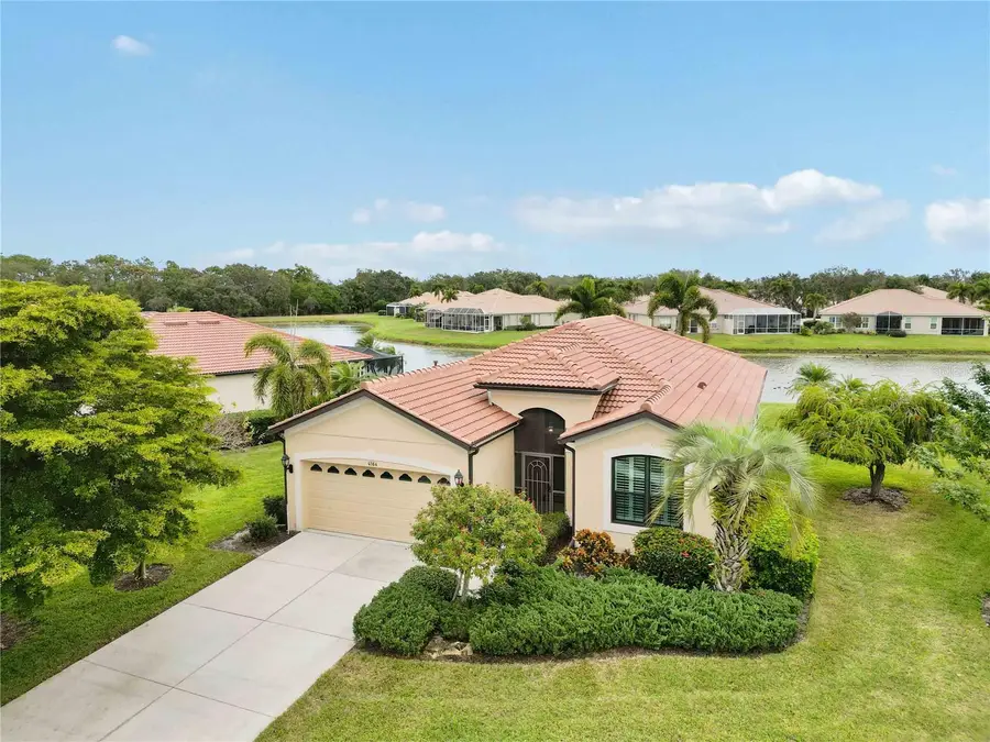 4164 Mackay Falls Terrace, Sarasota, FL 34243 - Image #2