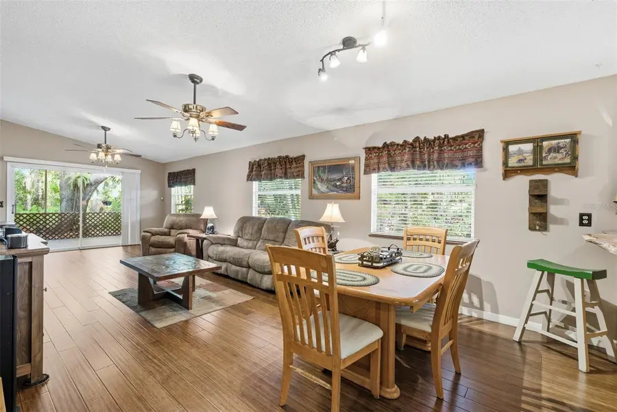 331 Bearded Oaks Circle, Sarasota, FL 34232 - Image #2