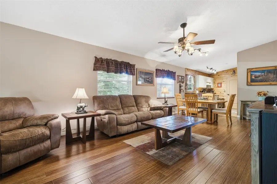 331 Bearded Oaks Circle, Sarasota, FL 34232 - Image #3