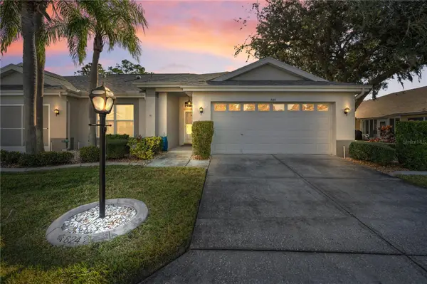 824 Manchester Woods Drive #48, SUN CITY CENTER, FL 33573