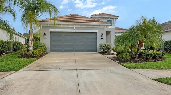 10193 Canaveral Circle, SARASOTA, FL 34241