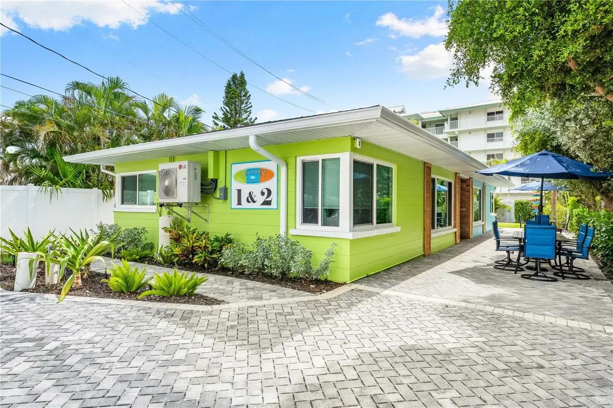 1136 Seaside Drive, Sarasota, FL 34242 - Image #1