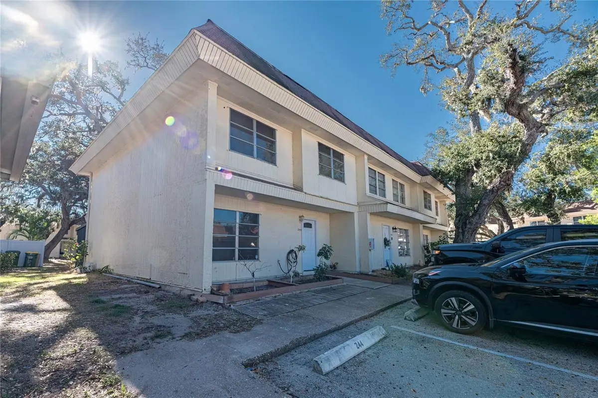 244 Amherst Avenue #16, Sarasota, FL 34232 - Image #1