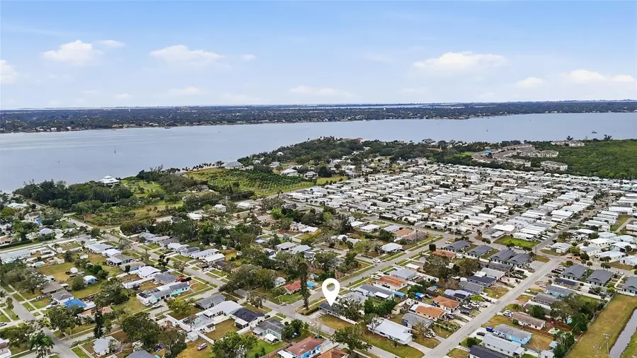 2602 12th Street W, Palmetto, FL 34221 - Image #2