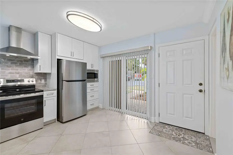 5260 Gulf Of Mexico Drive #401, Longboat Key, FL 34228 - Image #3