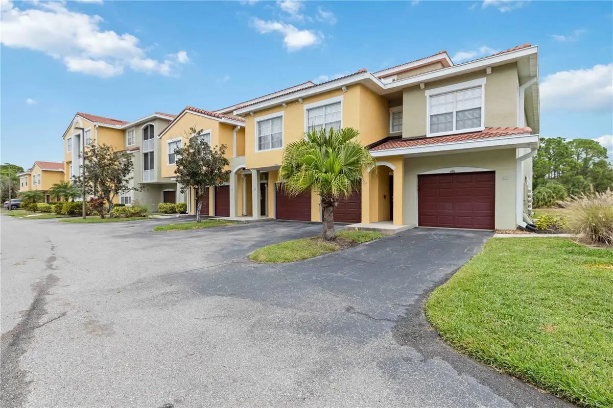 5601 Bentgrass Drive #10-112, Sarasota, FL 34235 - Image #1