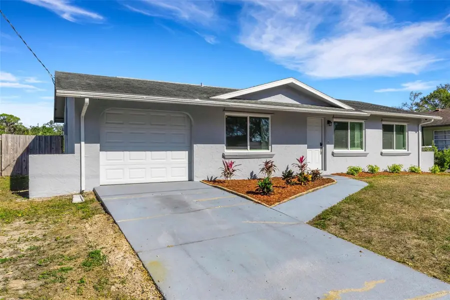 2057 Linwood Drive, Sarasota, FL 34232 - Image #2