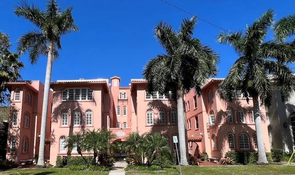 1221 N Palm Avenue #204, Sarasota, FL 34236 - Image #1