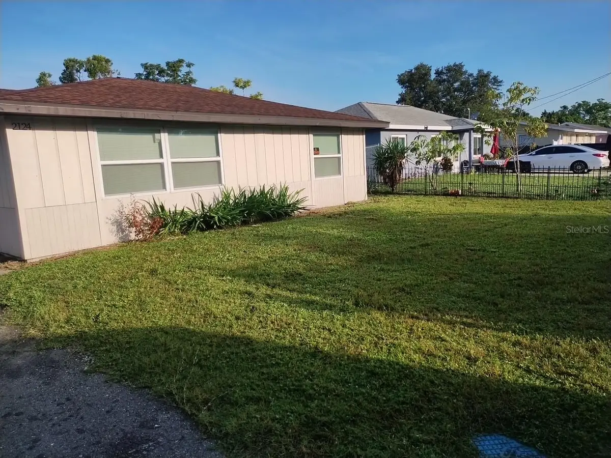 2124 3rd Street E, Bradenton, FL 34208 - Image #1