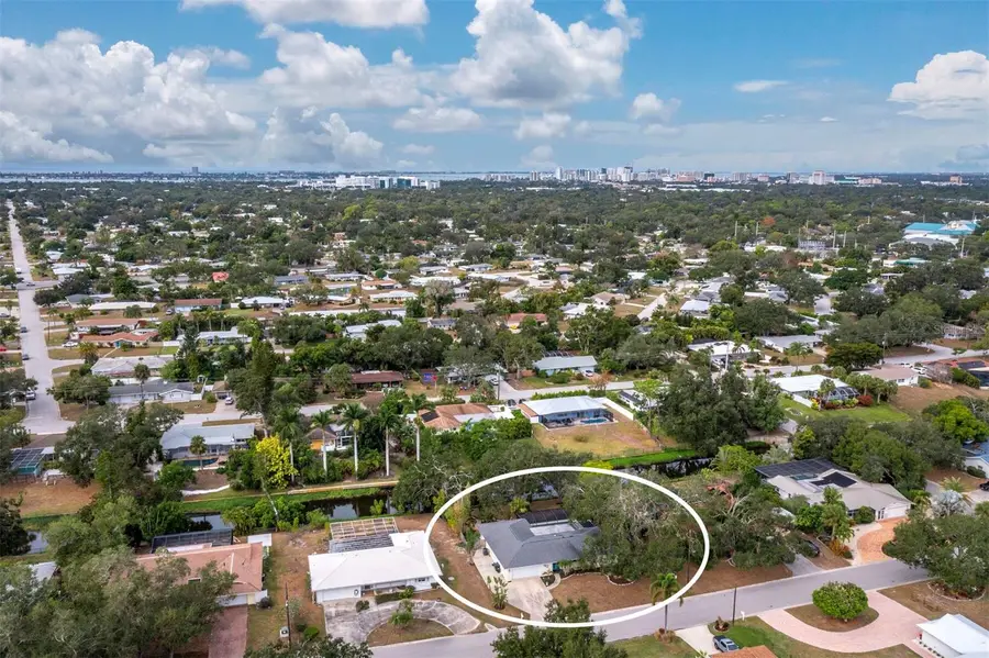 2426 River Ridge Drive, Sarasota, FL 34239 - Image #3