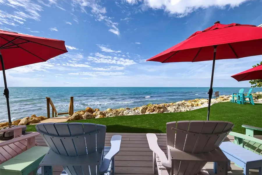 7152 Point Of Rocks Circle, Sarasota, FL 34242 - Image #3