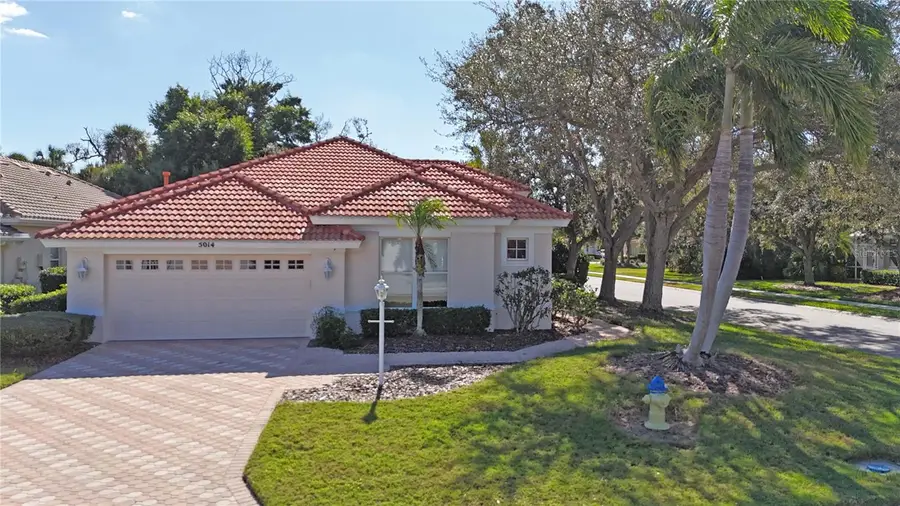 5014 Hanging Moss Lane, Sarasota, FL 34238 - Image #2