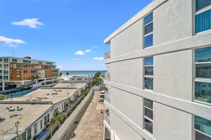 6518 Midnight Pass Road #407, Sarasota, FL 34242 - Image #3