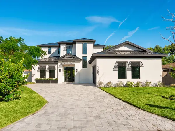 2303 Loma Linda Street, SARASOTA, FL 34239