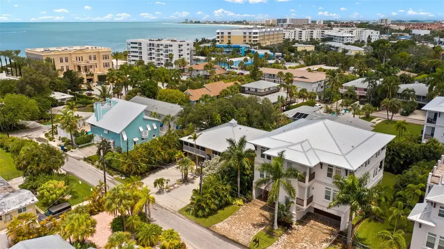 1021 Crescent Street #1, Sarasota, FL 34242 - Image #2