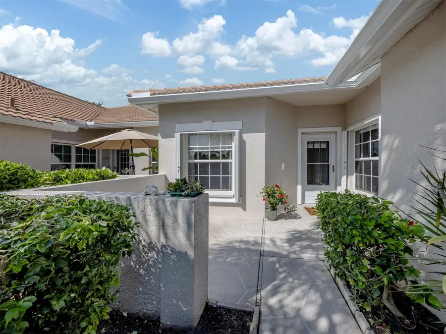 688 Back Nine Drive, Venice, FL 34285 - Image #2