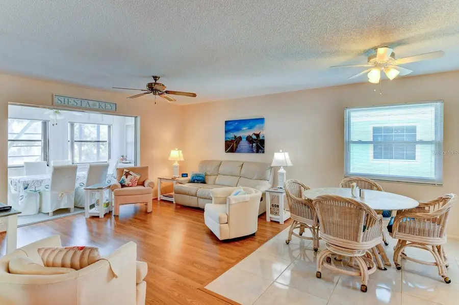 5385 Avenida Del Mare, Sarasota, FL 34242 - Image #3