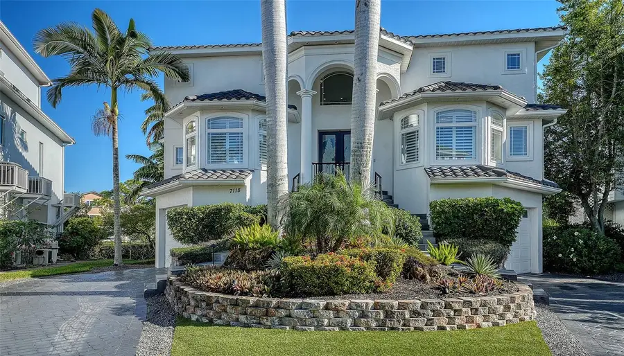 7118 Hawks Harbor Circle, Bradenton, FL 34207 - Image #2