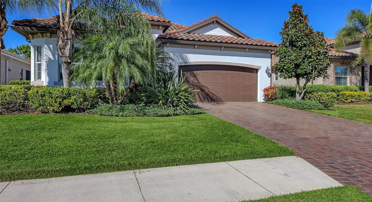 12115 Perennial Place, Bradenton, FL 34211 - Image #1