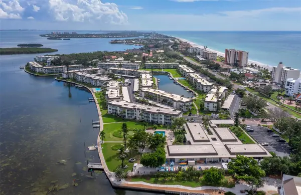 4430 Exeter Drive #M108, LONGBOAT KEY, FL 34228