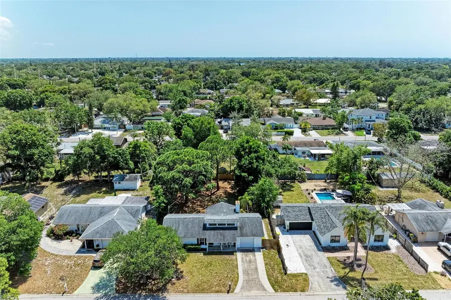 2660 Davis Boulevard, Sarasota, FL 34237 - Image #2