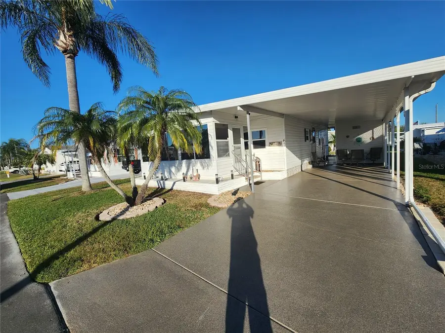 808 53rd Avenue E #67, Bradenton, FL 34203 - Image #2