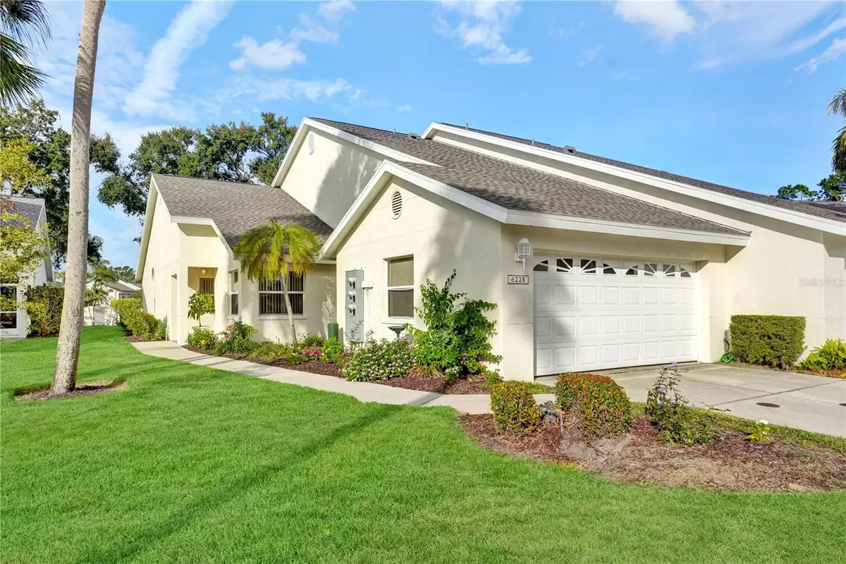 6228 Country Club Way, Sarasota, FL 34243 - Image #1