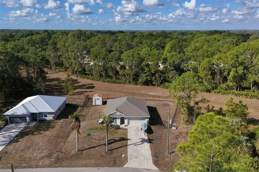 8015 Sandalwood Circle, Labelle, FL 33935 - Image #2