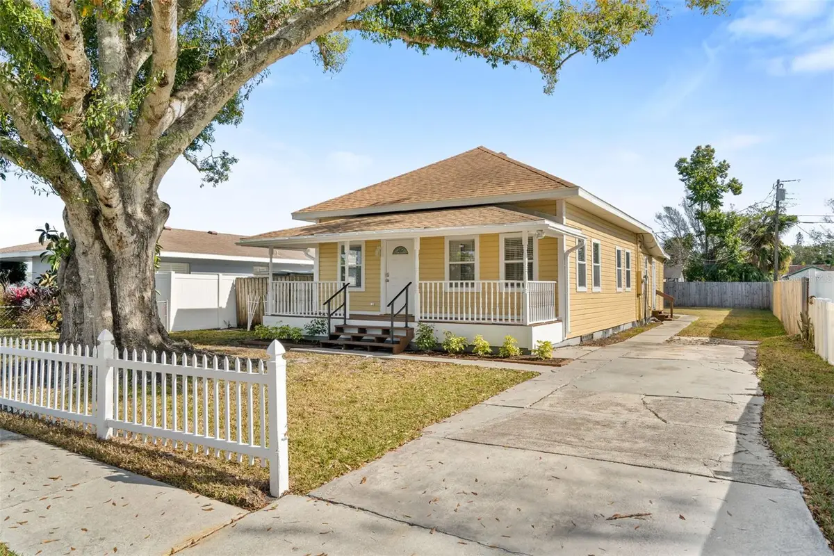 1216 26th Avenue W, Palmetto, FL 34221 - Image #1