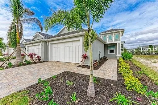149 Okeeffe Circle, Bradenton, FL 34212 - Image #1