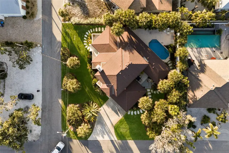 106 49th Street, Holmes Beach, FL 34217 - #3