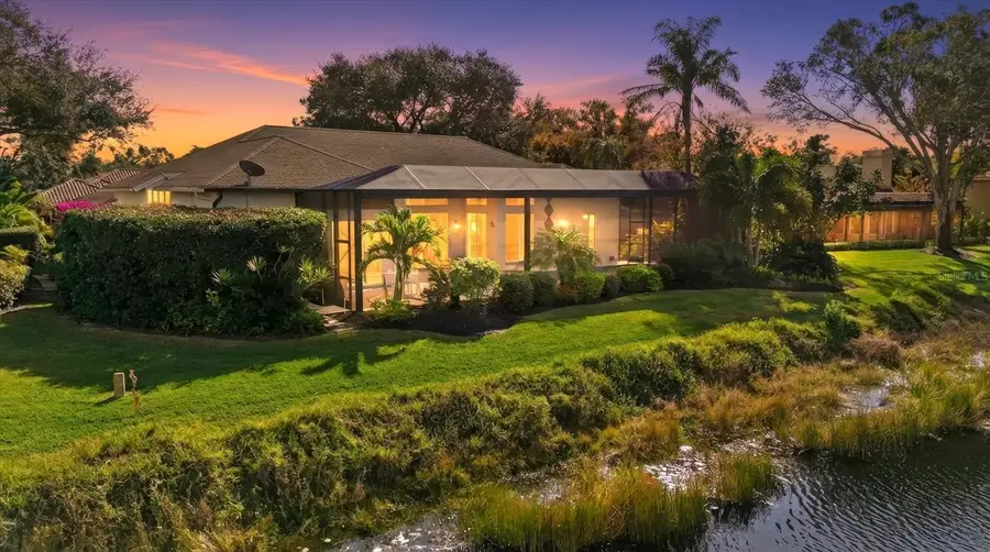 8687 Woodbriar Drive, Sarasota, FL 34238 - #3