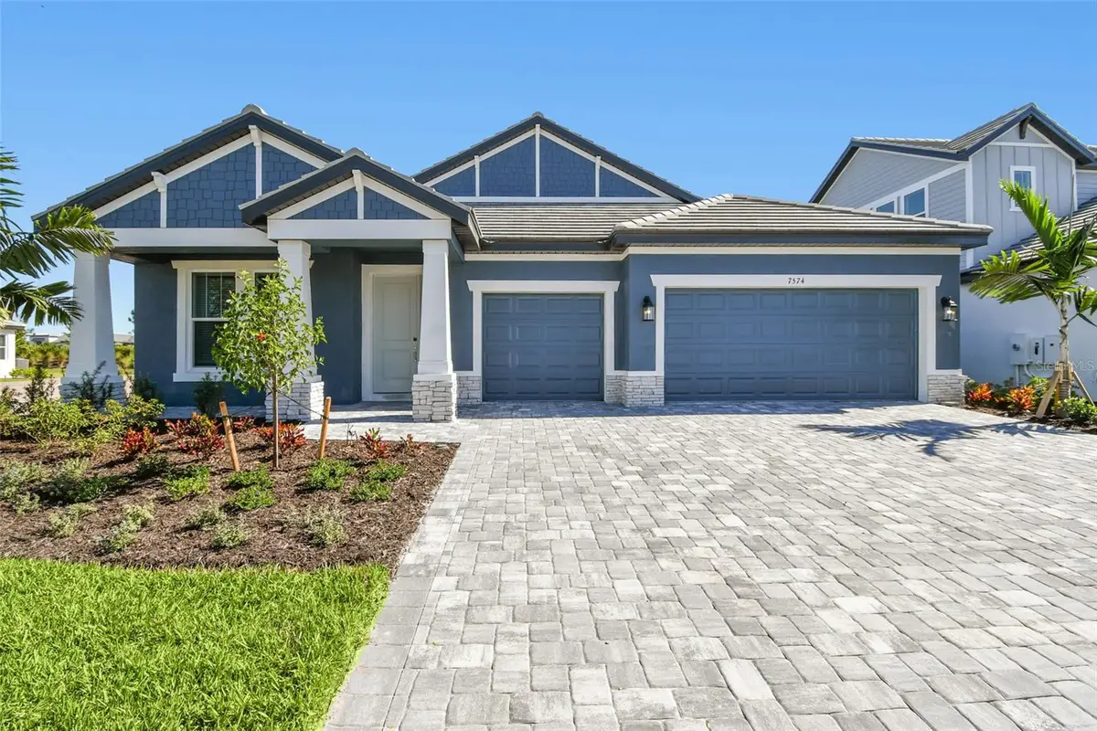 7574 Seahawk Avenue, Sarasota, FL 34241 - Image #1