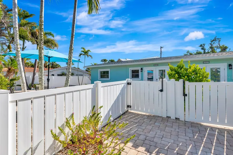 207 75th Street #E, Bradenton Beach, FL 34217 - Image #3