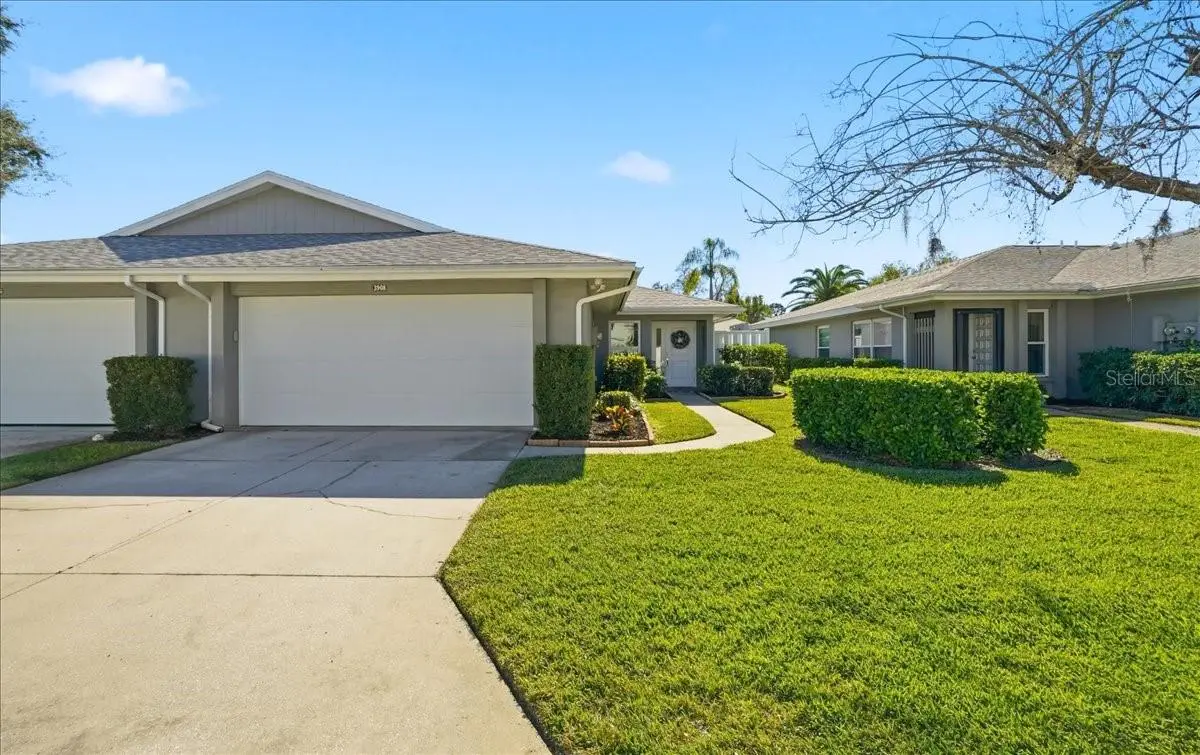 3908 Center Gate Circle #27, Sarasota, FL 34233 - Image #1