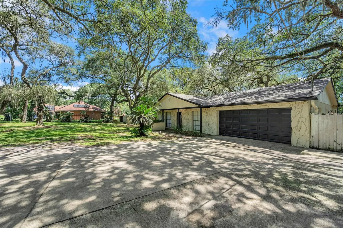 7405 Williams Road, Seffner, FL 33584 - Image #1