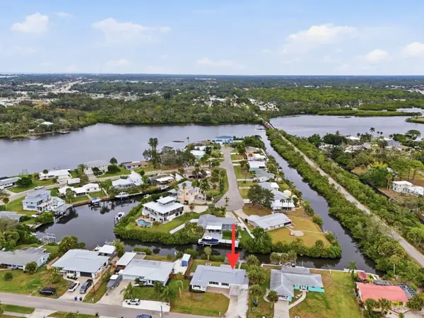 509 Buena Vista Drive, NOKOMIS, FL 34275