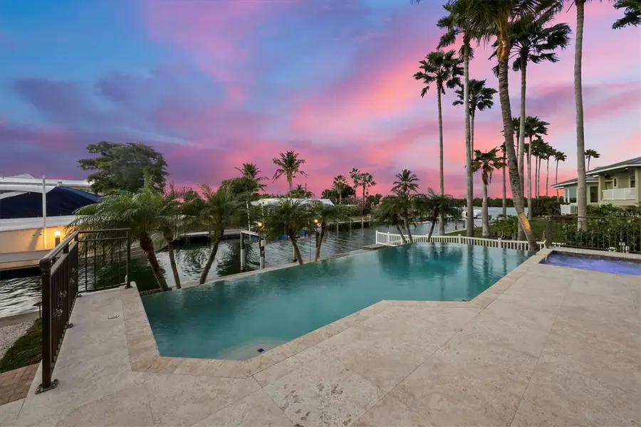 761 Norton Street, Longboat Key, FL 34228 - #2