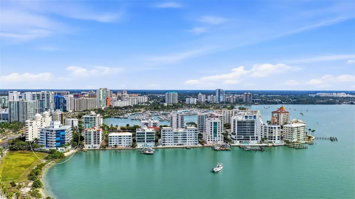 136 Golden Gate Point #502, Sarasota, FL 34236 - Image #1