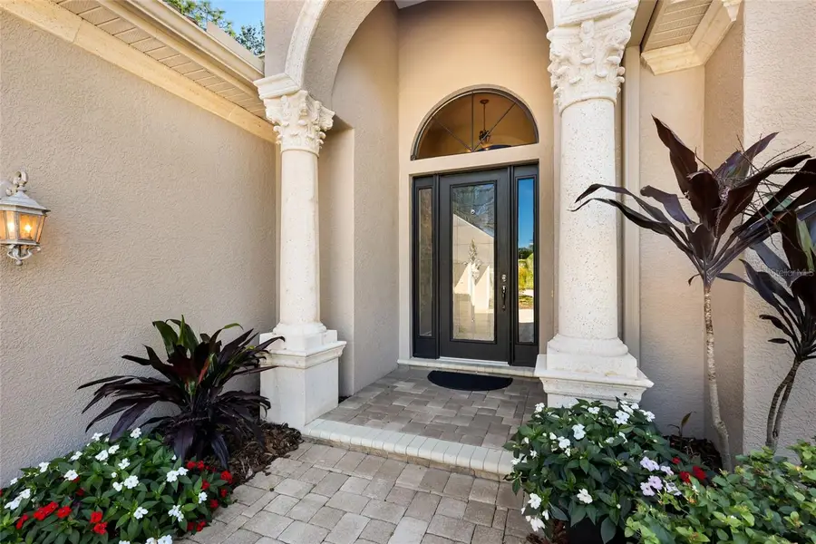 7062 Vilamoura Place, Lakewood Ranch, FL 34202 - Image #3