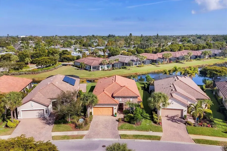 2414 Vaccaro Drive, Sarasota, FL 34231 - Image #2