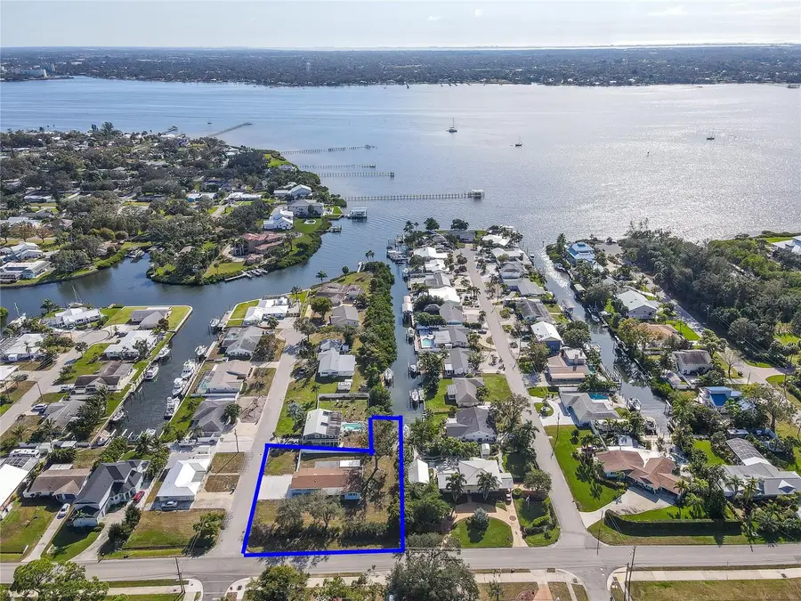 2401 10th Street W, Palmetto, FL 34221 - Image #3