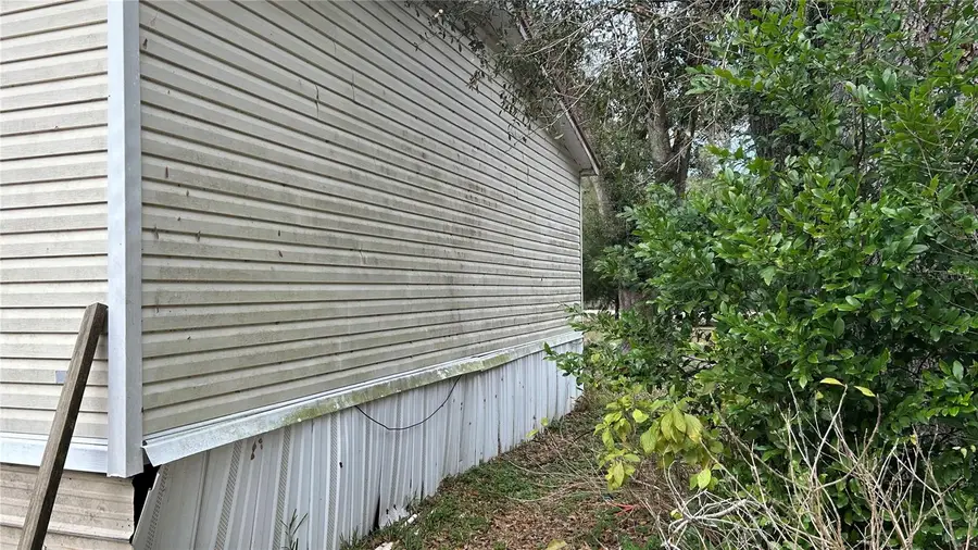 13752 214th Street, Suwannee, FL 32071 - Image #2