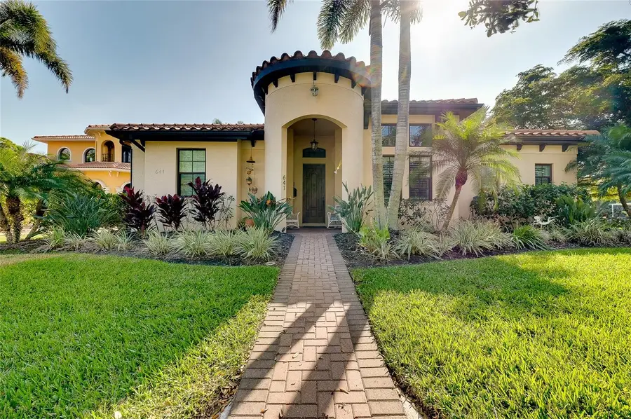 641 W Venice Avenue, Venice, FL 34285 - Image #2