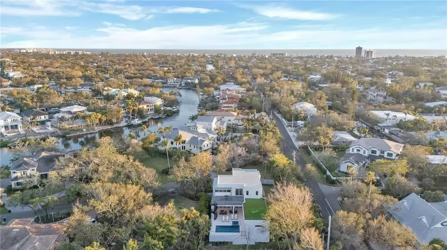 603 Tremont Street, Sarasota, FL 34242 - #3